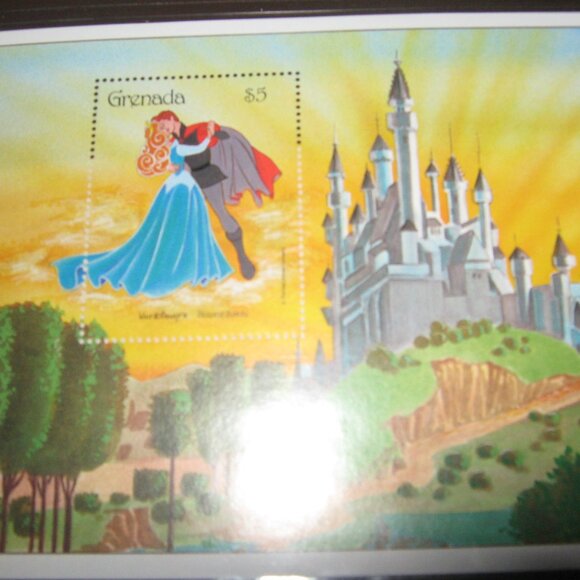 NEW Disney Grenada $5 Stamps Classic Fairy Tales - Six with COA - Picture 2 of 13